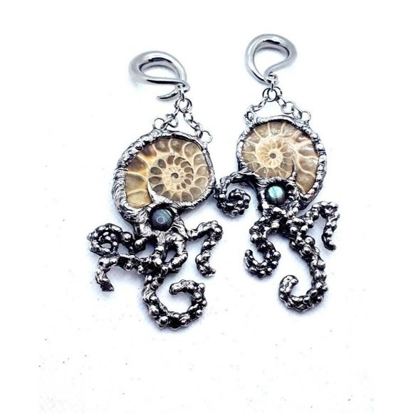 Ammonite and Labradorite Tentacle Ear Weights - Handmade earrings stretched ears - Picture 5 of 12